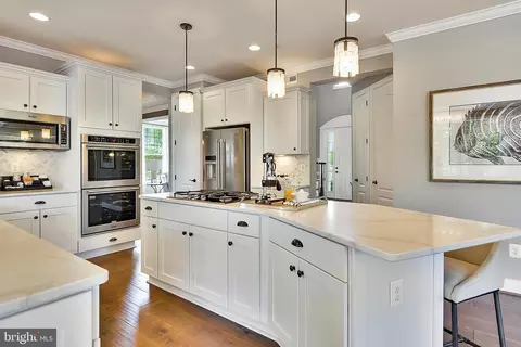 12420 Lusbys Ln, Brandywine, MD 20613 photo 5