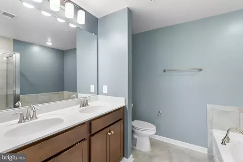 9628 Block St, Lanham, MD 20706 photo 39