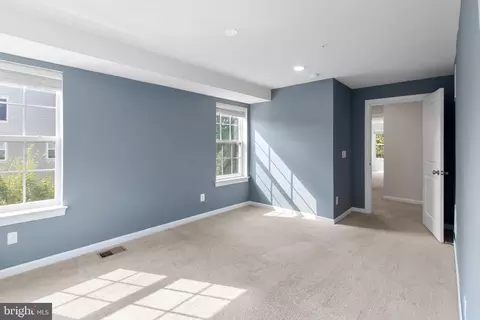 9628 Block St, Lanham, MD 20706 photo 25