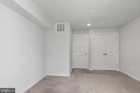 9628 Block St, Lanham, MD 20706 photo 34