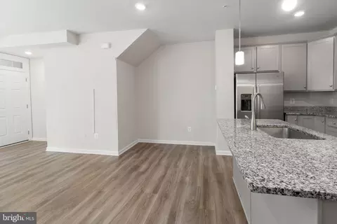 9628 Block St, Lanham, MD 20706 photo 24