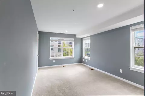 9628 Block St, Lanham, MD 20706 photo 26
