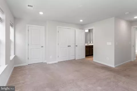9628 Block St, Lanham, MD 20706 photo 43