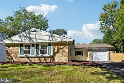 2504 Kinderbrook Ln, Bowie, MD 20715