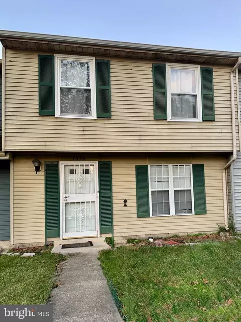 7333 Sheila Ln, Clinton, MD 20735