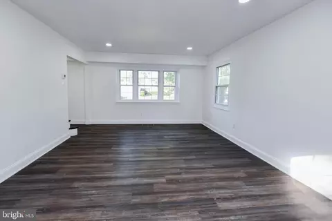 Living - 12105 Myra Pl, Bowie, MD 20715 photo 4 of 4