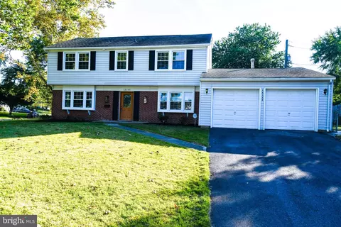 12105 Myra Pl, Bowie, MD 20715