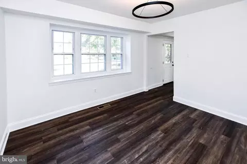 Living - 12105 Myra Pl, Bowie, MD 20715 photo 2 of 4