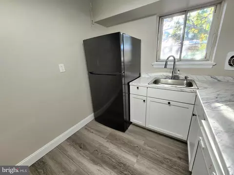 11318 Cherry Hill Rd #2-R 301, Beltsville, MD 20705
