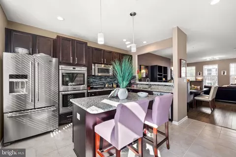 1631 Wesbourne Dr, Marlboro, MD 20774