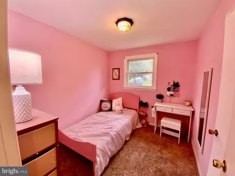 Bedroom - 9018 3rd St, Lanham, MD 20706 photo 4 of 8