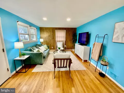 Living - 9018 3rd St, Lanham, MD 20706 photo 2 of 3