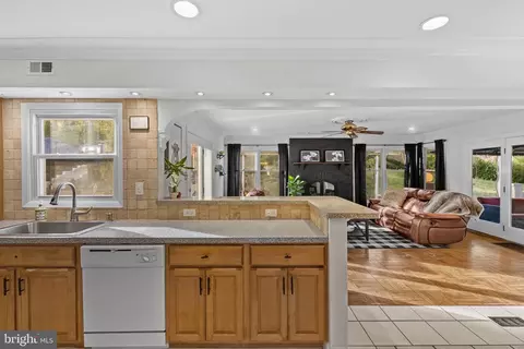 Kitchen - 3900 Corbin Pl, Bowie, MD 20715 photo 1 of 3