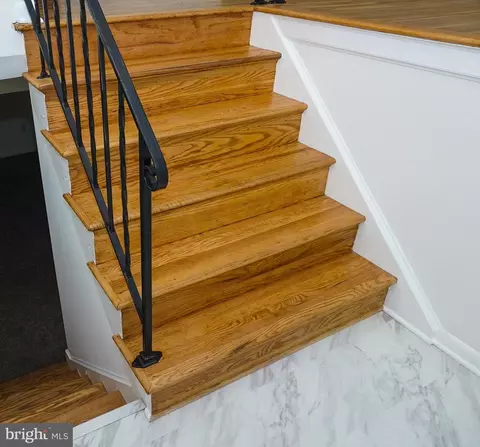 Entry Way - 7019 Redmiles Rd, Laurel, MD 20707 photo 3 of 10
