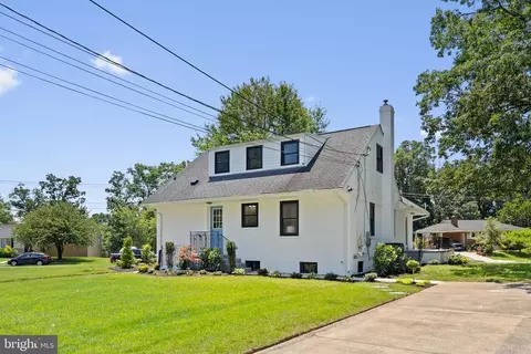 Exterior - 9608 Underwood St, Lanham, MD 20706 photo 4 of 5