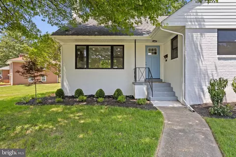Exterior - 9608 Underwood St, Lanham, MD 20706 photo 3 of 5
