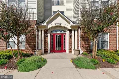 6214 Westchester Park Dr #402A, College Park, MD 20740