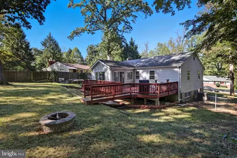 Exterior - 6003 Windham Rd, Laurel, MD 20707 photo 7 of 8