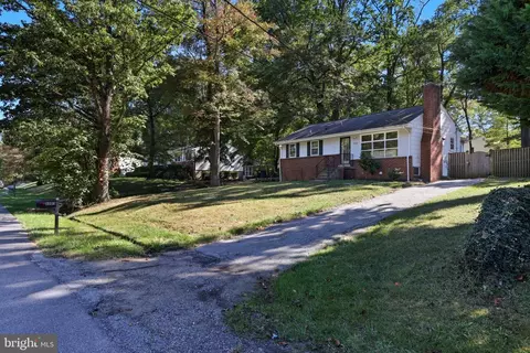 Exterior - 6003 Windham Rd, Laurel, MD 20707 photo 2 of 8