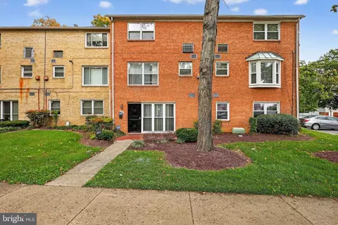 1621 Addison Rd S, District Heights, MD 20747
