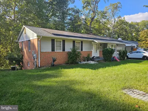 9700 Green Apple Turn, Marlboro, MD 20772