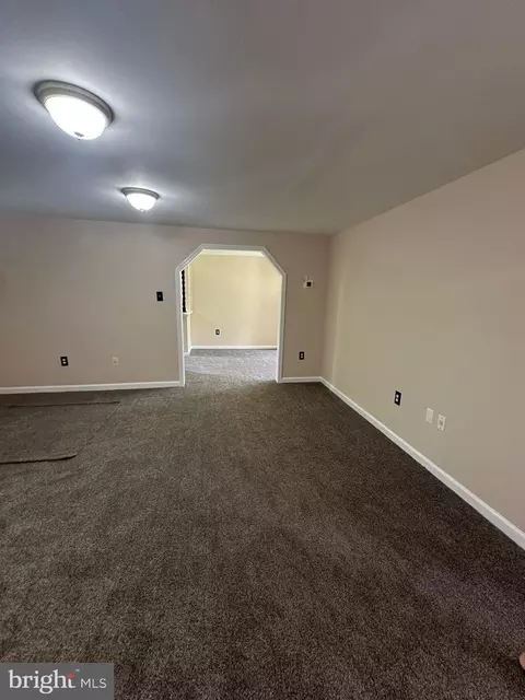 Living - 6900 Cipriano Rd, Lanham, MD 20706 photo 1 of 2