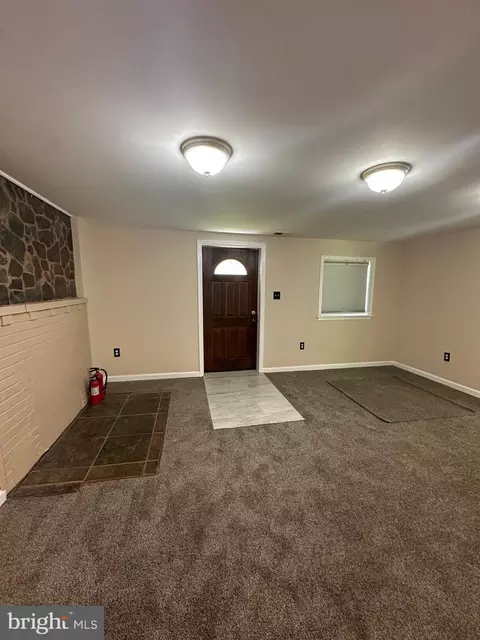 Living - 6900 Cipriano Rd, Lanham, MD 20706 photo 2 of 2