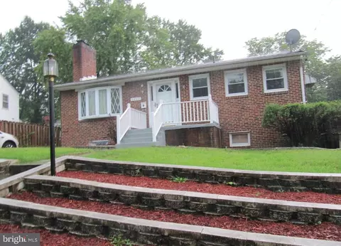 5927 Natasha Dr, College Park, MD 20740