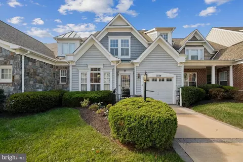 13124 Winding Trail Rd, Laurel, MD 20707