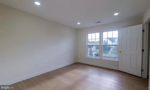 Bedroom - 7709 Killbarron Dr, Laurel, MD 20707 photo 3 of 4