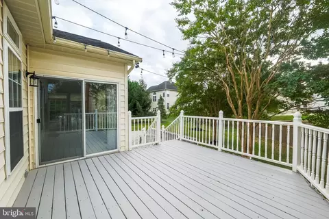 Exterior - 7709 Killbarron Dr, Laurel, MD 20707 photo 5 of 7