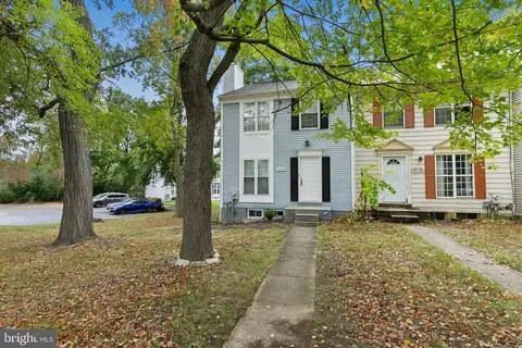 15718 Piller Ln, Bowie, MD 20716