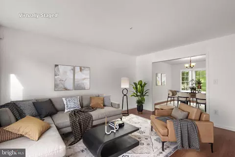 Living - 9902 Fox Run Dr, Clinton, MD 20735 photo 1 of 5