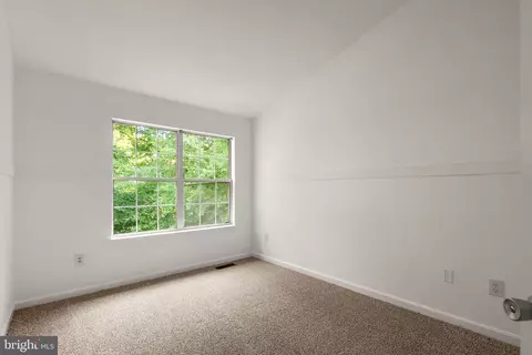 Bedroom - 9902 Fox Run Dr, Clinton, MD 20735 photo 2 of 2
