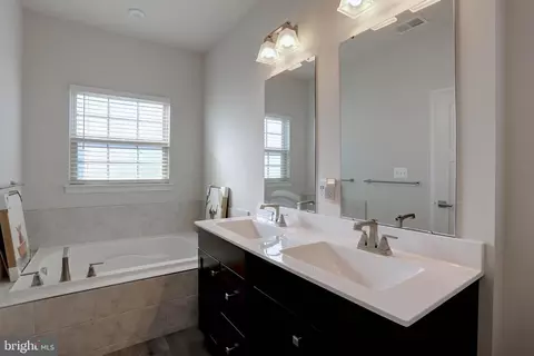 14847 Willow Run Ln, Laurel, MD 20707 photo 19