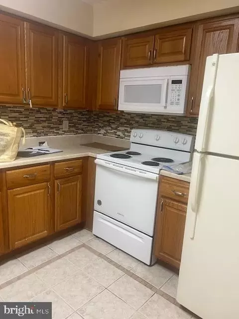9200 Edwards Way #508, Hyattsville, MD 20783