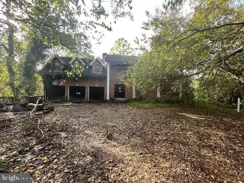 1103 Sandy Bar Dr, Fort Washington, MD 20744