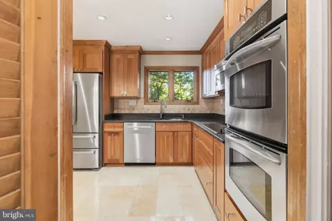 Kitchen - 7404 Lois, Lanham, MD 20703 photo 1 of 1