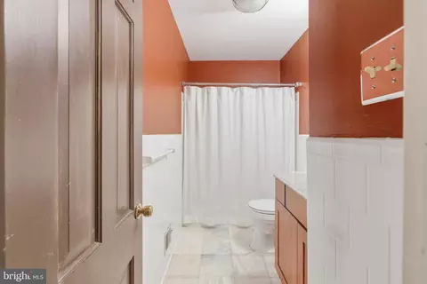 Entry Way - 7404 Lois, Lanham, MD 20703 photo 1 of 4