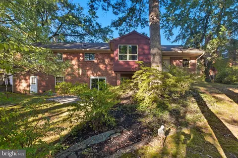 Exterior - 7404 Lois, Lanham, MD 20703 photo 3 of 3