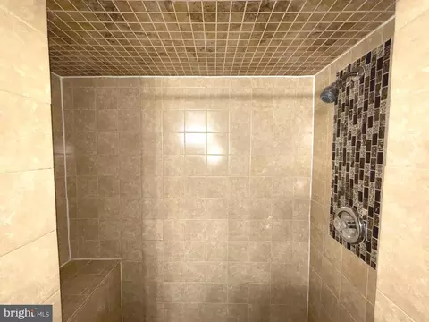 4809 Oglethorpe St, Riverdale, MD 20737 photo 9