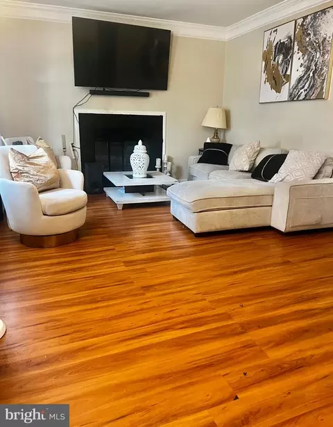 7613 Haines Ct, Laurel, MD 20707