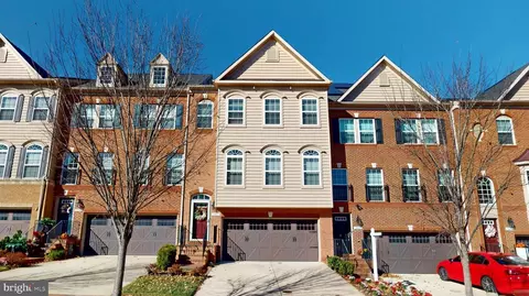 3807 Pentland Hills Dr, Marlboro, MD 20774