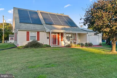 12620 Millstream Dr, Bowie, MD 20715