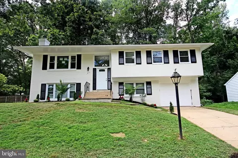 411 Rexburg Ave, Fort Washington, MD 20744