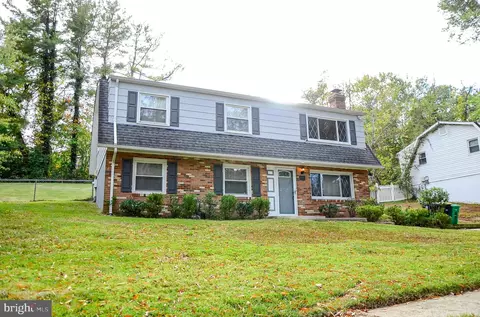 17120 Fairway View Ln, Marlboro, MD 20772