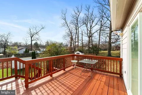 Exterior - 9207 4th St, Lanham, MD 20706 photo 7 of 7