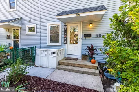 11 B Laurel Hill Rd, Greenbelt, MD 20770