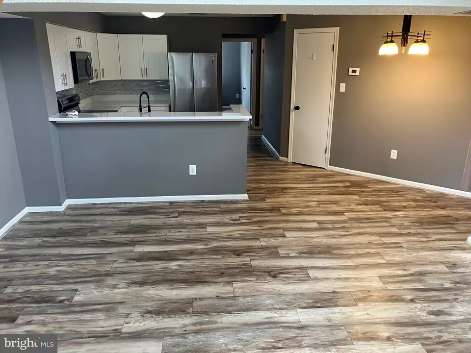 Living - 14114 B Lauren Ln #27B, Laurel, MD 20707 photo 1 of 3