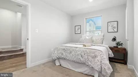 Bedroom - 117 Hawlings River Rd, Laurel, MD 20708 photo 1 of 10
